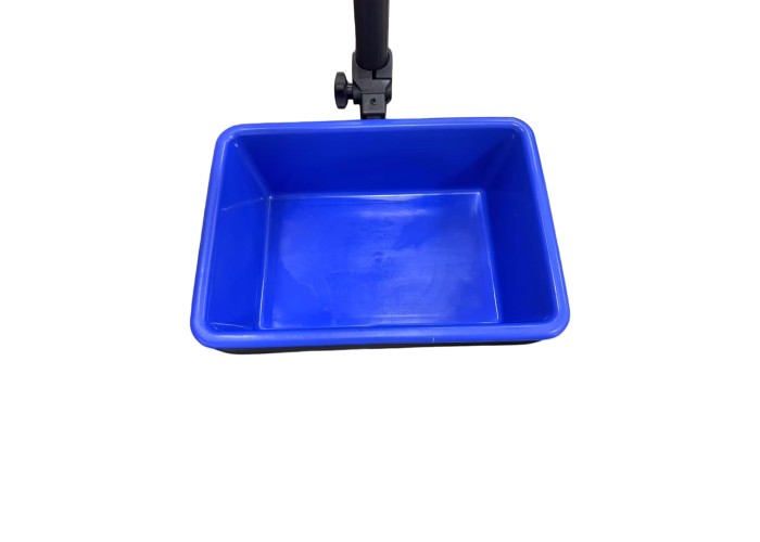 Емкость EastShark навесная TST 005S